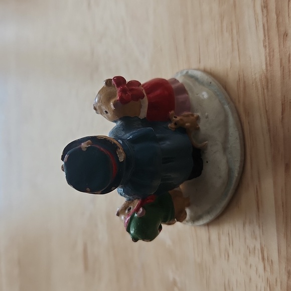 Forest Friends Christmas figurines.  They are about 2"x1 1/2" in size. - Picture 7 of 9